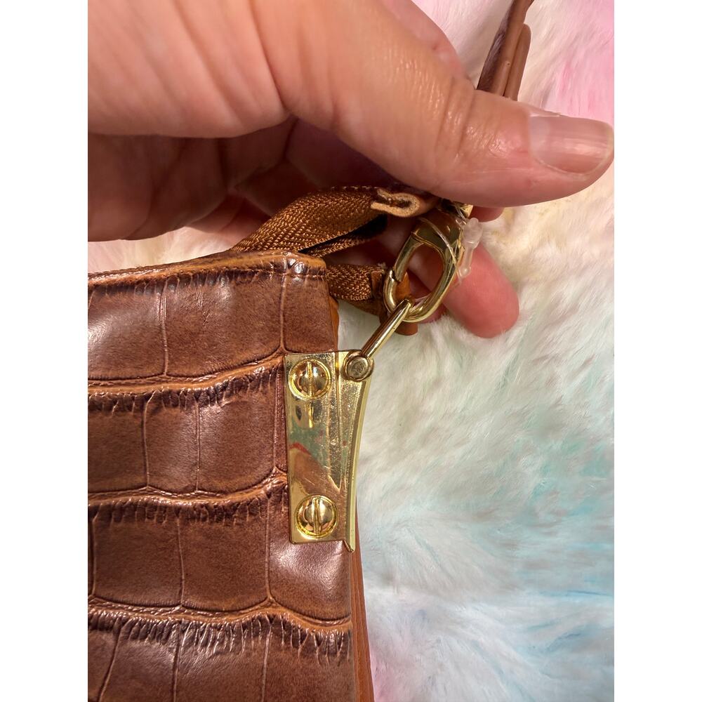 NWOT Brown Croc Embossed Crossbody Bag Gold Hardware Adjustable Strap - Picture 4 of 16